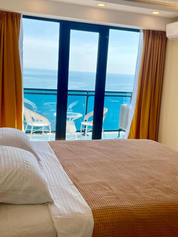 Sea View Apartments Orbi Beach Tower Batumi Luaran gambar