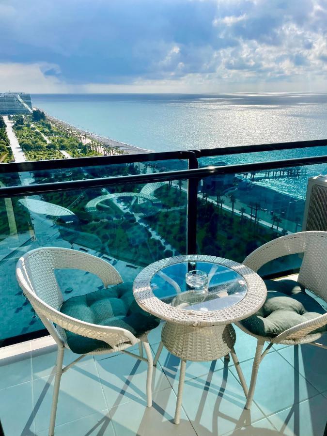 Sea View Apartments Orbi Beach Tower Batumi Luaran gambar