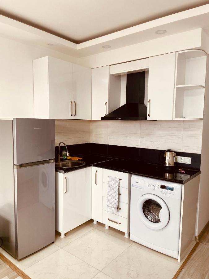 Sea View Apartments Orbi Beach Tower Batumi Luaran gambar